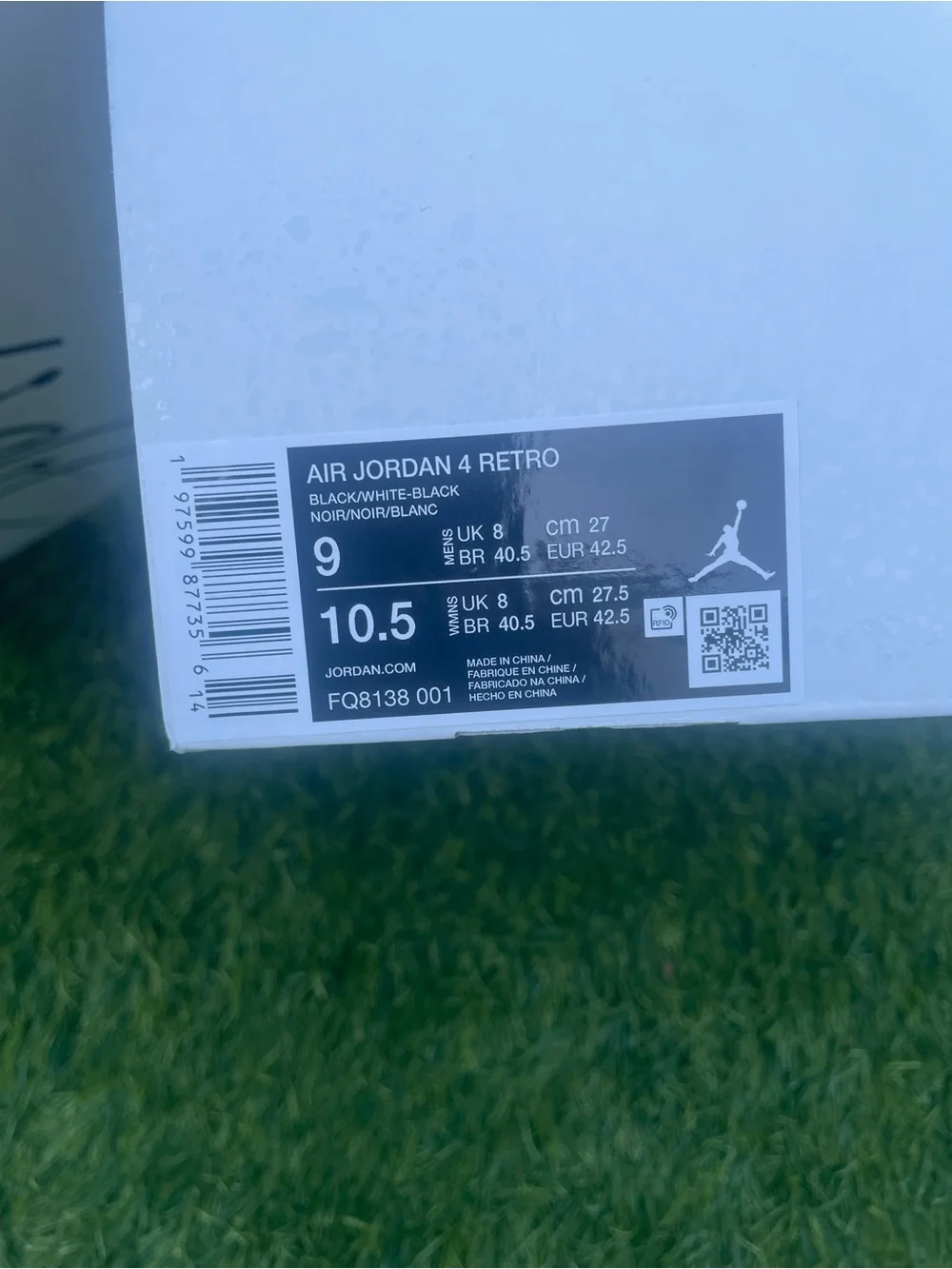 Authentic Jordan Air Jordan 4 Retro Size 9 White Thunder